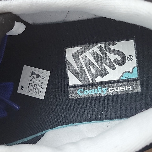 Van's Cruze Too Cc Brand new in the box authentic uper leather and textile. - Picture 12 of 14